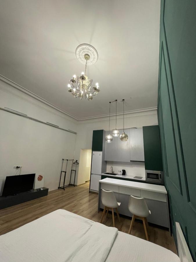 Downtown Room Tbilisi Exterior foto